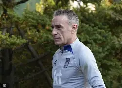 九游体育-包含离谱！多特蒙德主帅复盘备战欧超杯阿贾克斯围绕德国杯造点机会，布莱顿围绕全明星赛更衣室发声的词条