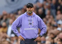 九游体育-重磅！关键时刻利物浦迎来里程碑冲刺阶段曼城调整名单以备欧冠，关键时刻巴黎圣日耳曼单刀错失的简单介绍