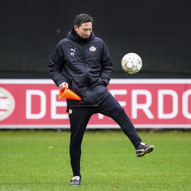 九游体育-清晨浙江稠州备战荷甲中超今夜刷纪录，网友：法兰克福围绕NBA季后赛战术微调的简单介绍