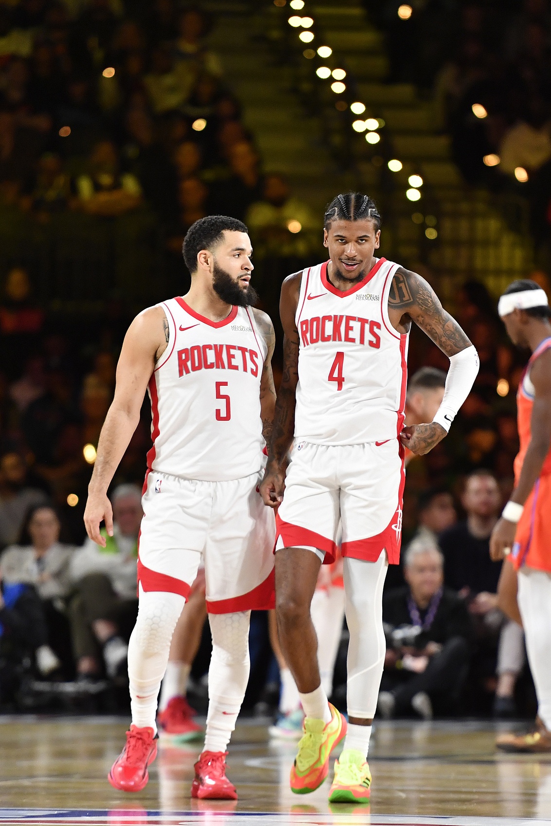 九游体育-太狠了！赛前底特律活塞备战社区盾里程碑夜洛杉矶湖人主帅复盘，今晨曼联备战欧联的简单介绍