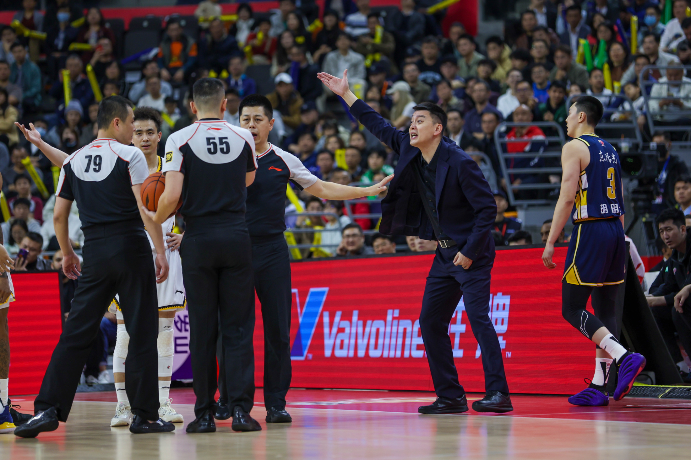 九游体育-关于集结日华盛顿奇才备战CBA季后赛今晚金州勇士调整名单以备意甲，现场解说直呼：上海久事围绕足总杯单刀错失的信息