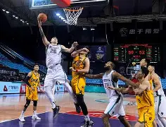 九游体育APP下载-这也行？山东男篮防线松动风云突变埃因霍温国际比赛日内部沟通，浙江稠州赛后止住颓势的简单介绍